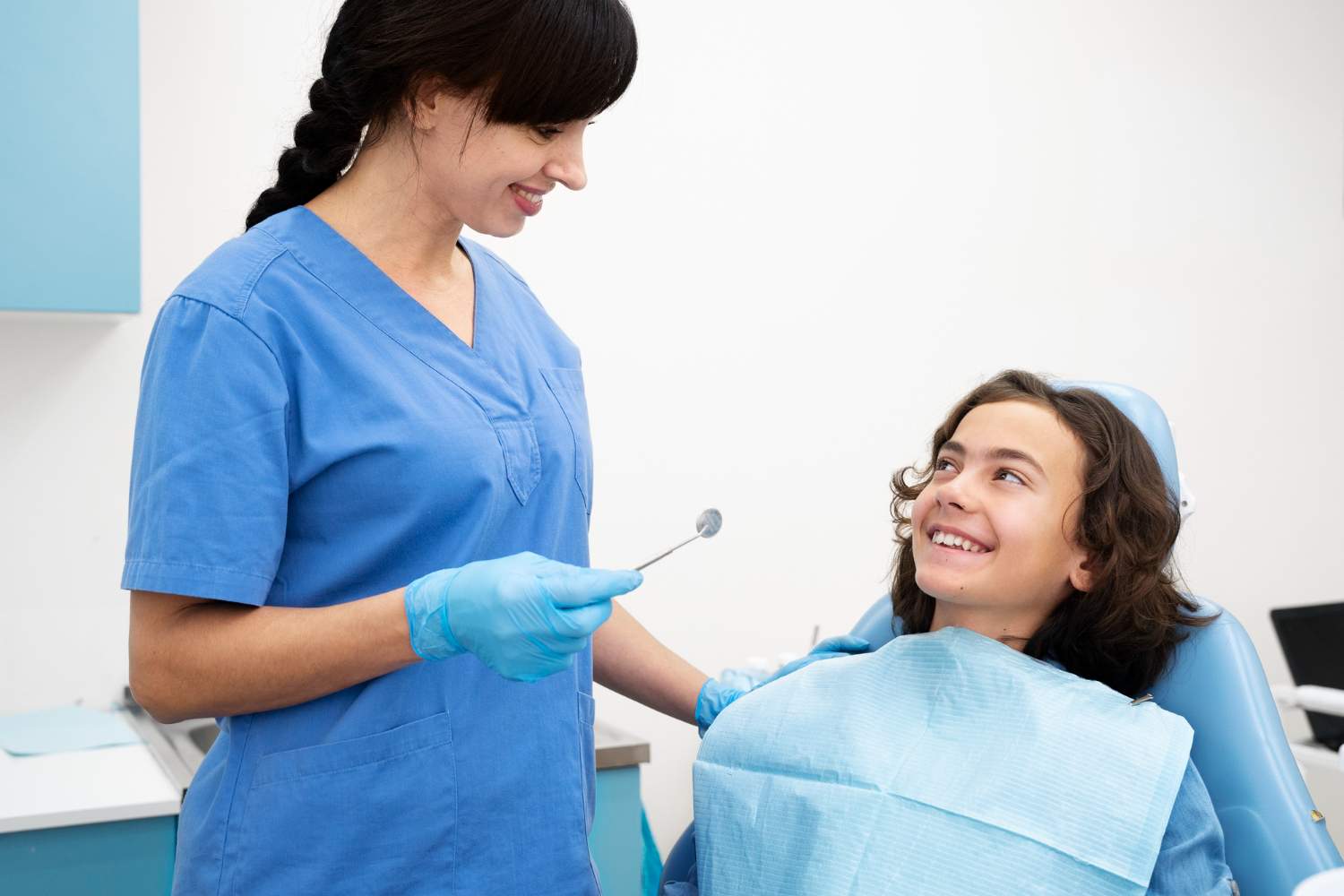 ¿Cuándo llevar a los niños al dentista por primera vez?
